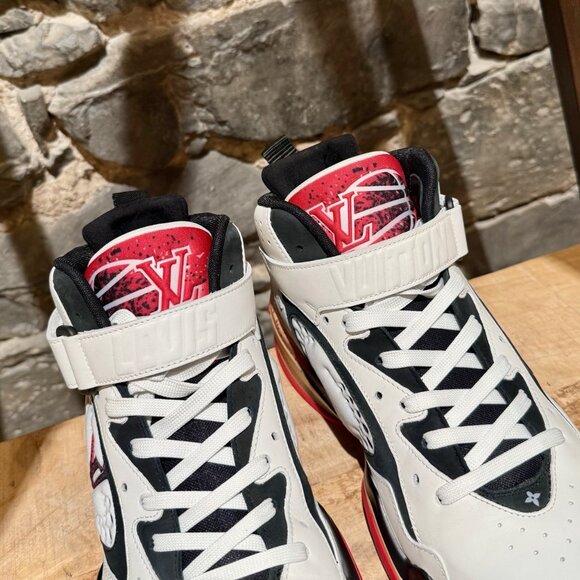 Louis Vuitton FW22 White Red Trainer 2 Basketball Sneakers - Picture 5 of 13
